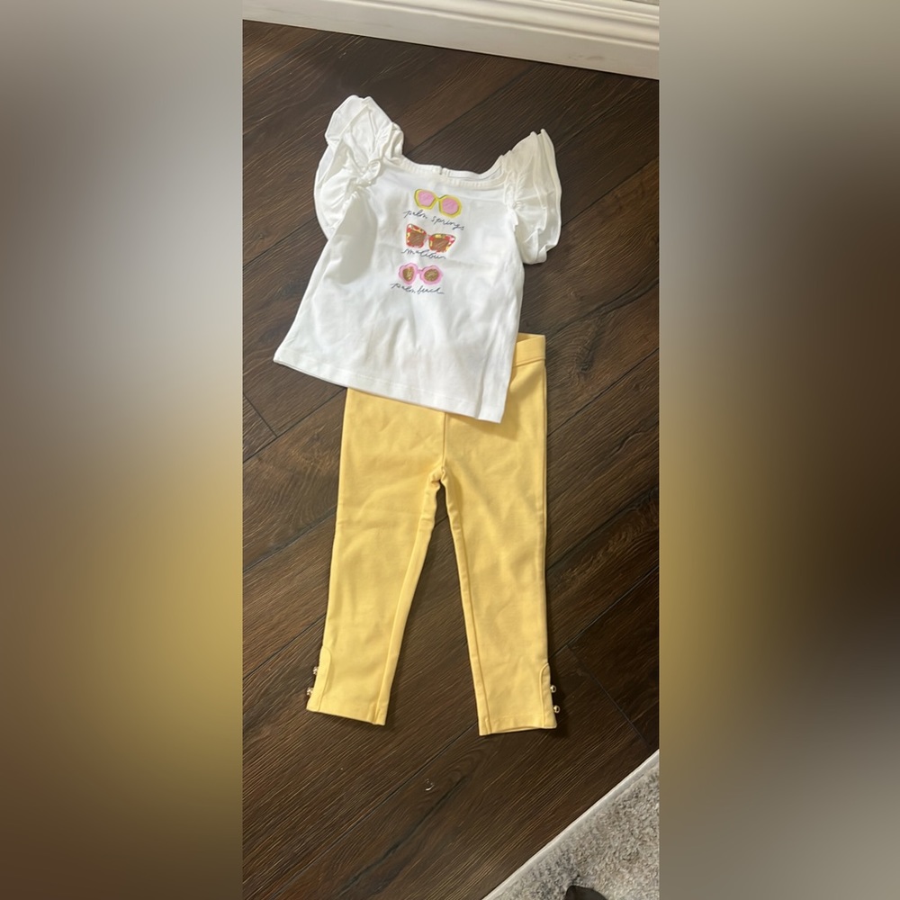 2 pc selling as a set